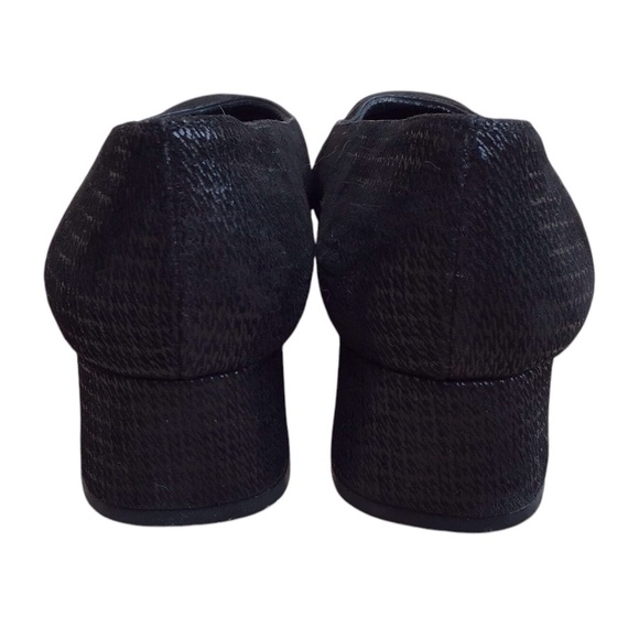 Stuart Weitzman Black Leather Slip On Heeled Shoes Size 5B - Picture 7 of 8